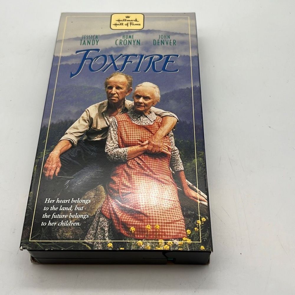 ‎Foxfire VHS Hallmark